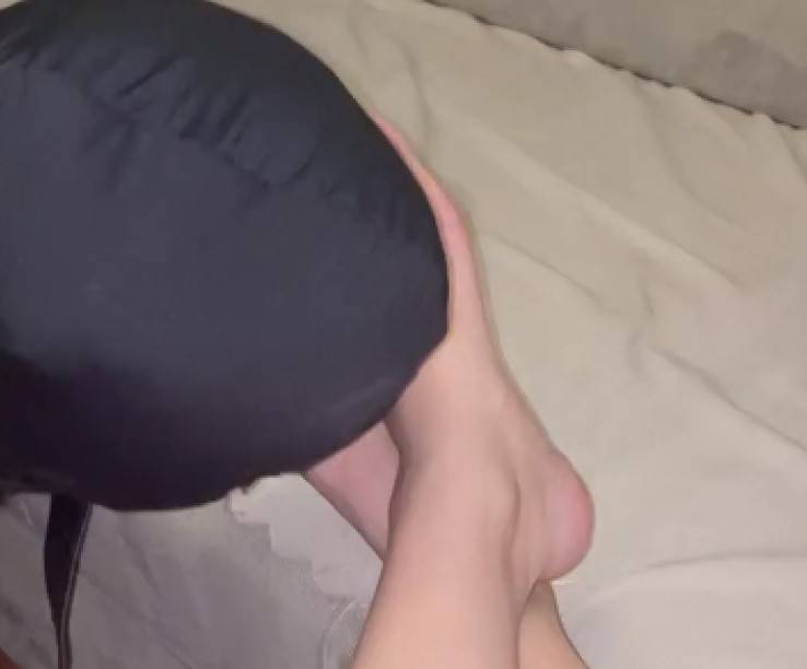 Feet fetish 3